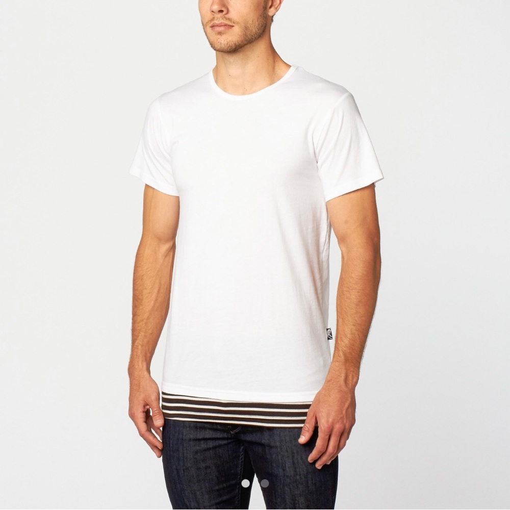 Rustic Dime Long Layered Hem T-Shirt Size Large